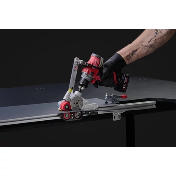 Roll cutter vezető sín