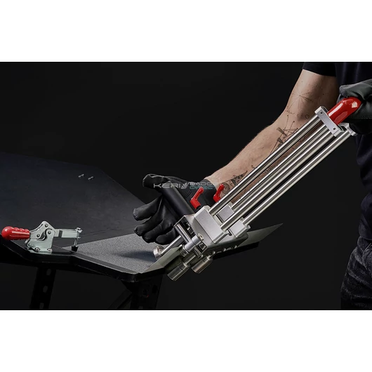 Buschmann Tools Perfect Bender XL-350 használat közben