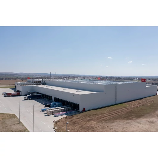 IsoAc5 60mm hőszigetelő tető szendvicspanel felülnézetből