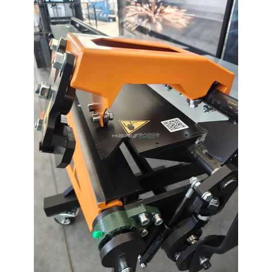OLMET ALPHA 2110mm kézi hajlító gép görgős ollóval